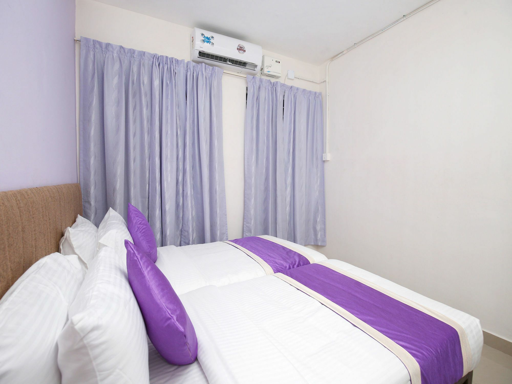 Oyo 9797 Hotel Vbee Plaza トリバンドラム エクステリア 写真